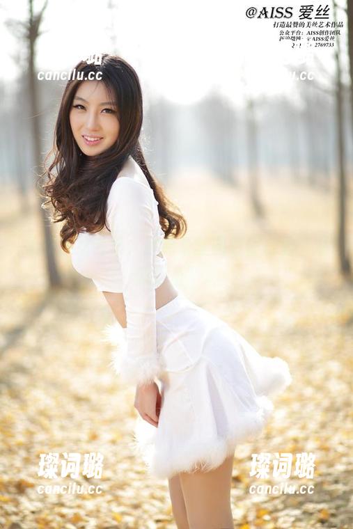 柔软少女合集，演绎爱丝图包昔日的“漏网之鱼”。
