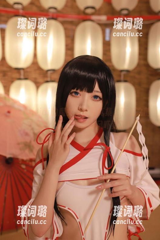 Asagiriai Asagiriai的魔女姐姐写真集,下载之前请先吃个饭,别被画风吓到了!