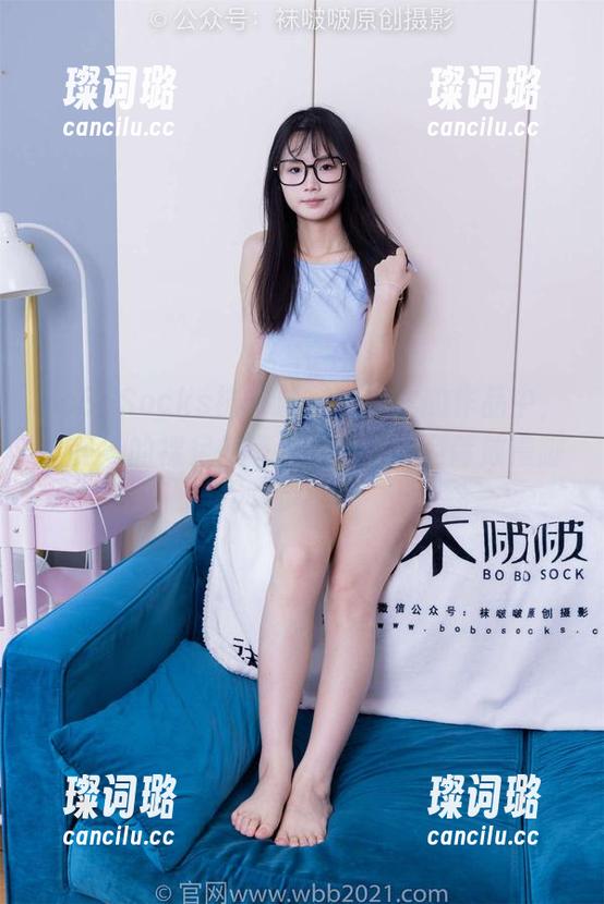 BoBoSocks袜啵啵-木木 BoBoSocks袜啵啵 - 在木木的作品中,看见她的裸足像是忠告——岁月请放慢脚步!