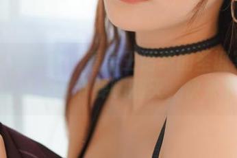 GIRLT果团网 – 看完王语纯的圣诞写真集，我决定圣诞节要嗨翻天，快来下载！