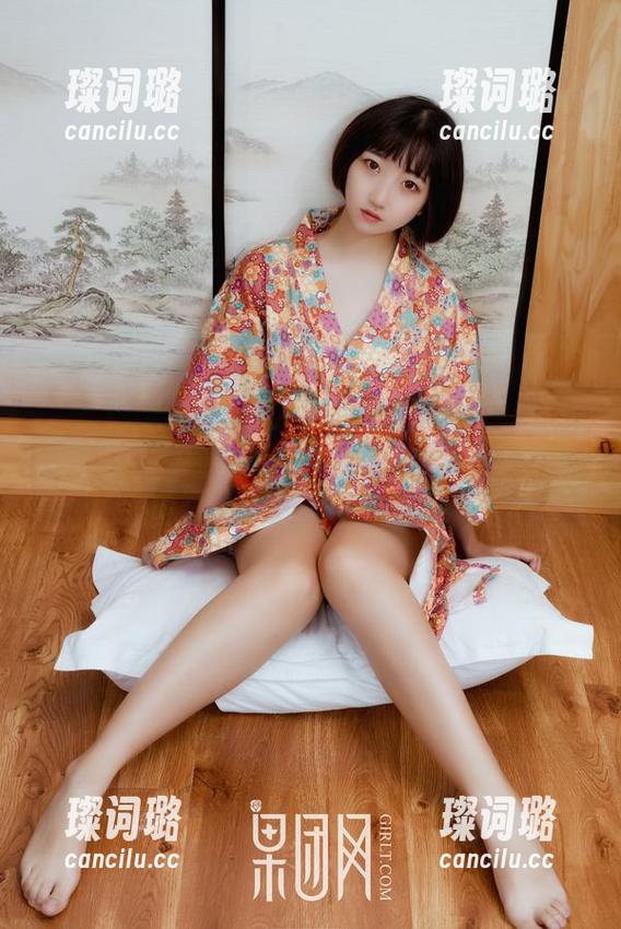 高清写真：果团网的女神起床令，不容错过！