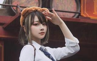 Halo_酱和她的少女合集——每一张都好像在说：“快来关注我”，太抓人了！