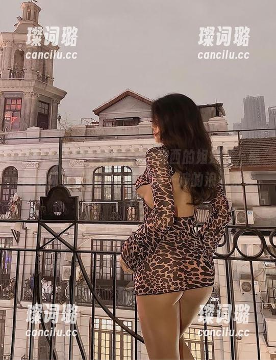 Jessie婕西 微密圈 - 只要有Jessie婕西的姐妹花,黑色系列更新就不会停!新一波的浪潮来袭了!