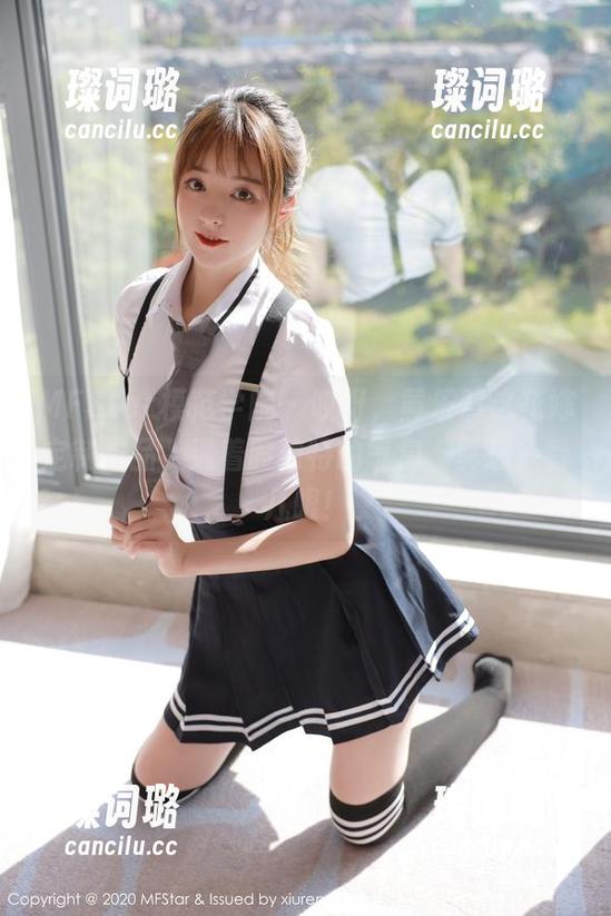 MFStar模范学院-黄乐然 MFStar模范学院 - 哎呀,黄乐然这花嫁定制作品,透着股独特的气息,真想多看几眼!
