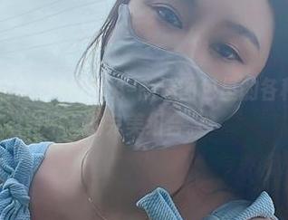 微密圈 – 白衬衫+MIYA=高清图包里的各种“不想”的完美组合。
