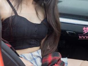 MSLASS梦丝女神 – 芷蕾的御姐写真，下载之后记得对着镜子练习个摆pose，别被自己吓到哦。