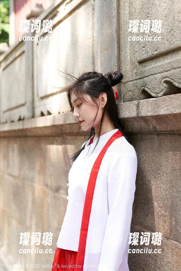 MiiTao蜜桃社-陆萱萱Cecilia MiiTao蜜桃社 - 精选户外,陆萱萱Cecilia的每一步都像画