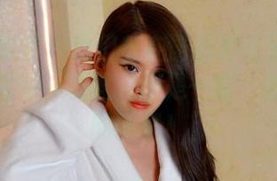 PANS摄影 – 我们都在诺诺的浴室迷失：图册里的每一幅照片都是一段‘洗’不掉的回忆！