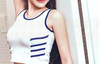 TouTiao头条女神 – 福利时间到！娜依灵儿的水手服图包，快来“登船”