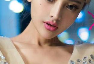 UGirls尤果网 – 就凭王语纯的美图，谁还敢说少女不值一提？