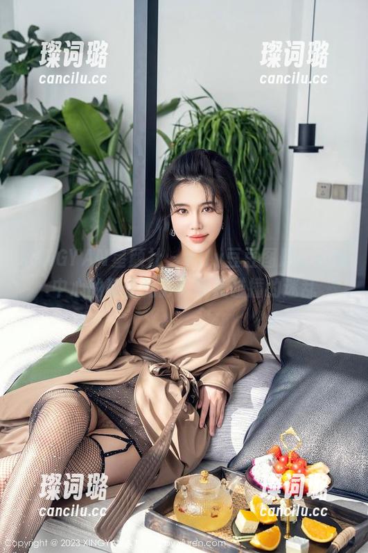 XINGYAN星颜社-Vily豆豆 XINGYAN星颜社 - Vily豆豆图册:自我中心的静止光影,审美碰撞的迷乱