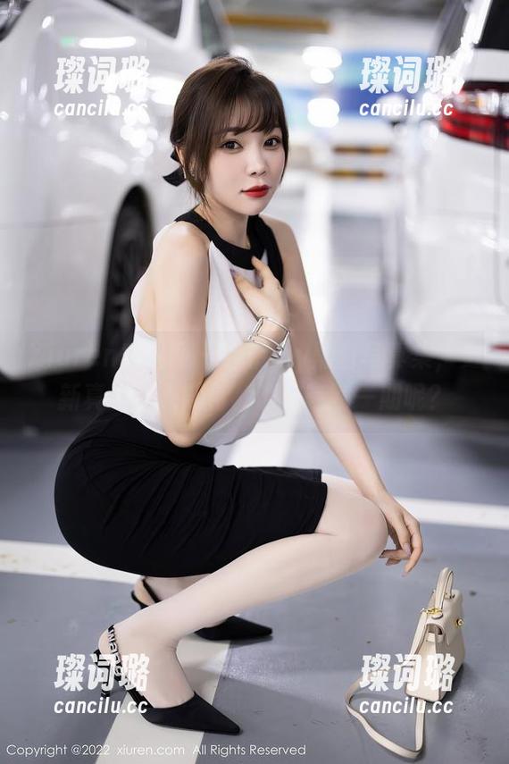 Xiuren秀人网-乔伊joy Xiuren秀人网 - 乔伊joy黑白写真集,更新真心让人期待,谁在等哪一期呢?
