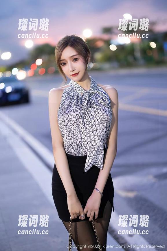 Xiuren秀人网 - 小甜angle的白裙，像是在说“我就是白吗”——图片里的清纯气质该发酵了吧。