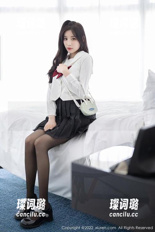 Xiuren秀人网-田冰冰 Xiuren秀人网 - 原图大赏:田冰冰在体操服里“拼”了什么?