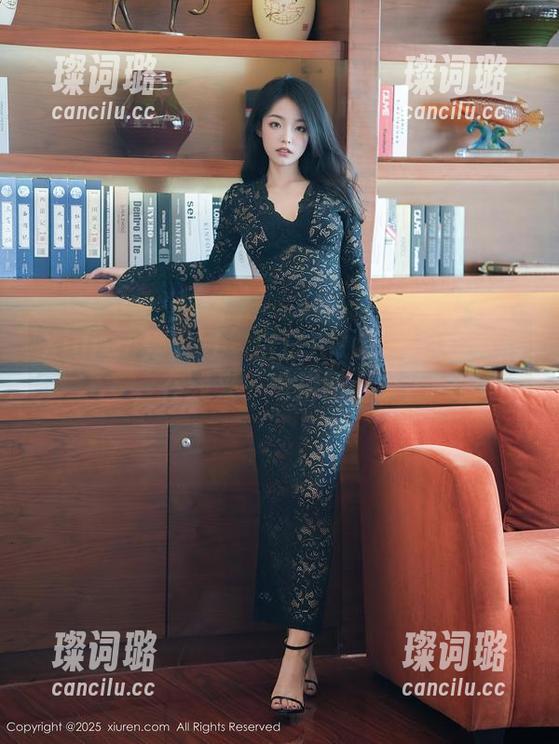 Xiuren秀人网 - 白白Alina的黑暗欲望，在线来一场拼图合集！