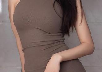 Xiuren秀人网 – 肉晴MINI这少女系列，图片让我想起了某个夏天的傍晚，原图你得自个品味。