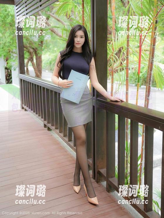 Xiuren秀人网-萝莉悠悠酱 Xiuren秀人网 - 萝莉悠悠酱的比基尼图包,原图中藏着多少小心思?你也想偷看吗?