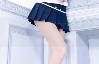 beautyleg – Jennifer的修女风：照片中有种不务正业的优雅