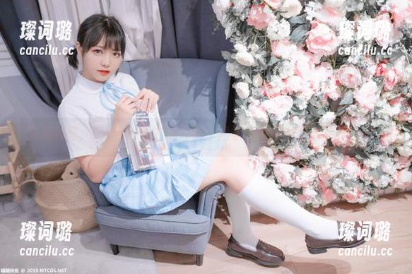 lovely呆玄 课后教室,lovely呆玄的日常:是学习也是惊艳的写真套图。