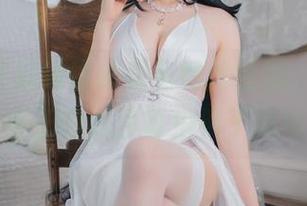 全套碧蓝航线镇海竟有如此纷扰，nyako喵子大魔王的原图真拍到了我心坎上！