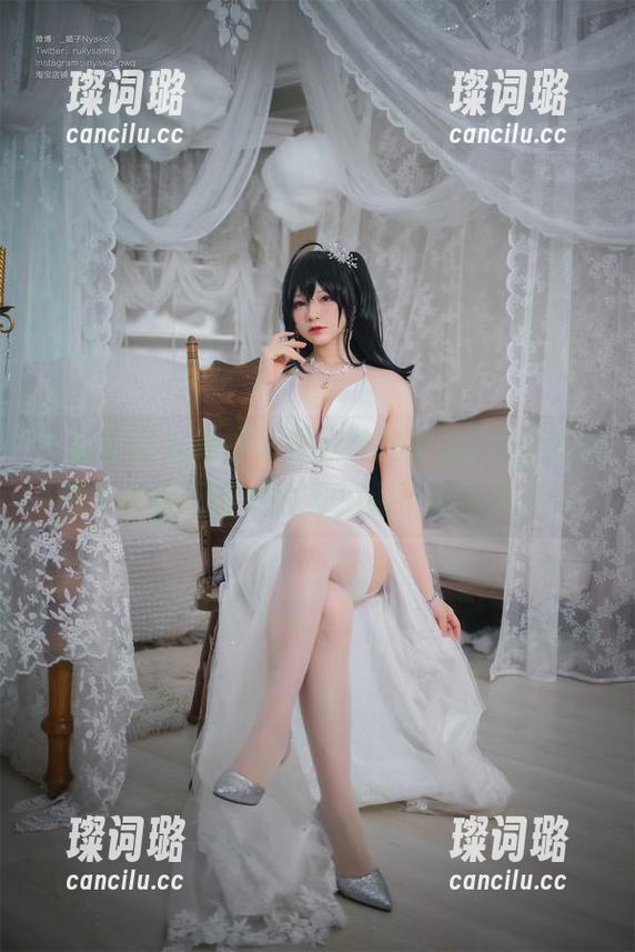 nyako喵子大魔王 全套碧蓝航线镇海竟有如此纷扰,nyako喵子大魔王的原图真拍到了我心坎上!