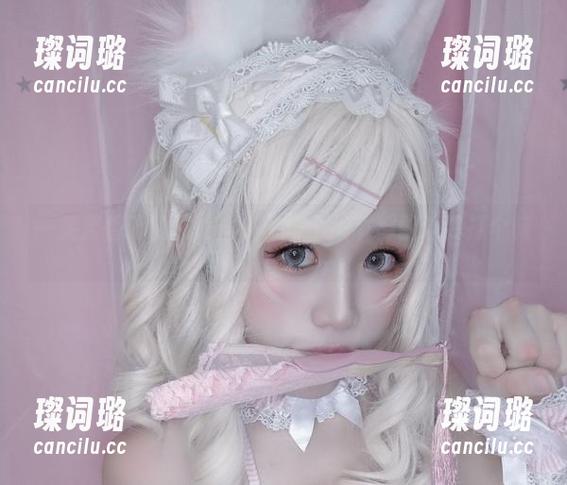 一笑芳香沁 一笑芳香沁的和服图集:每个细节都能让我打个转…