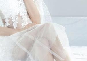 丽柜 – 潘潘的全套美脚，图片里有股细腻的美，恨不得仔细欣赏每一处。