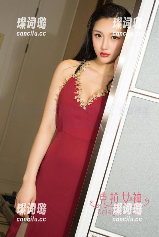 克拉女神-小芹 克拉女神 - 小芹的牛仔裤写真,定制得连裤子都想搭讪我!