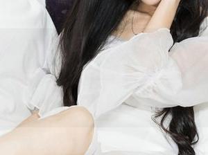 克拉女神 – 作业每次都丢，白衬衫却每次都保留，看来忆之真是名副其实的好把戏手！