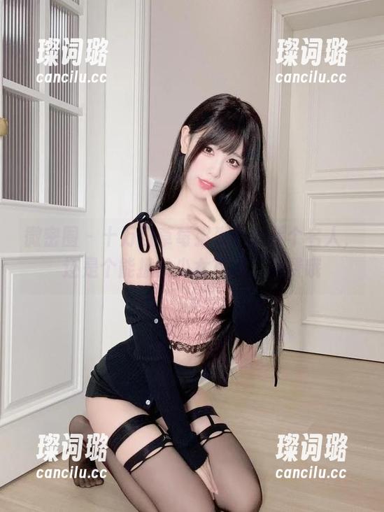 十万口草莓粥粥 微密圈 - 十万口草莓粥粥不止是个名人,还是个能撩的少女写真,免费哦