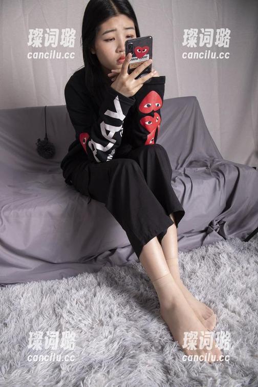南国足艺-沫沫 南国足艺 - 精选沫沫的牛仔裤:从头到脚的随意假象