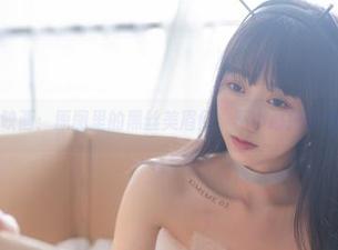 喵糖映画：原图里的黑丝美眉们，不小心把我美晕了