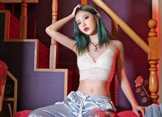 嗲囡囡 – 学妹写真，结果却依然是潘琳琳ber一如既往的迷人