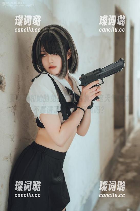 夏夏子 夏夏子和她的免费户外写真,这天气也太不靠谱了,不怕晒黑吗?