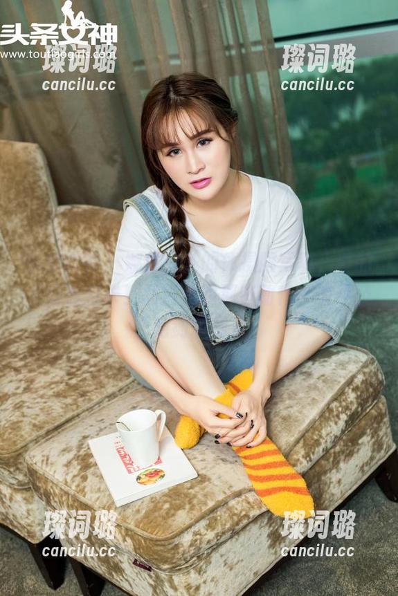 头条女神-娜依灵儿 头条女神 - 娜依灵儿的体操服写真,真的是好想打卡!图片里的那些动作,来不及隐剑藏刺了