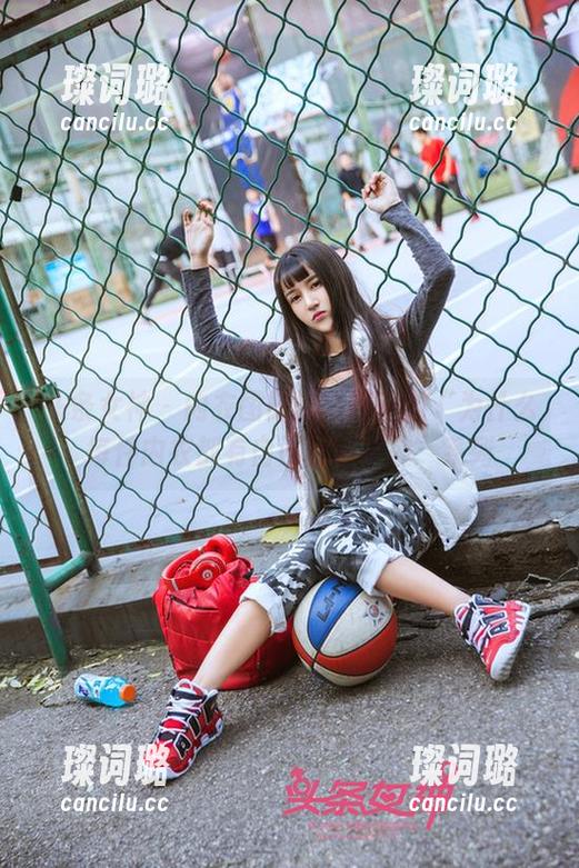 头条女神-小晴子 头条女神 - 内衣图册:小晴子的“为什么每件内衣都有自己的守护神”系列