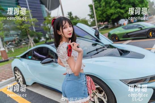 妍子坚不可摧 美腿大赏:妍子坚不可摧更新作品集,腿都快带我飞了!