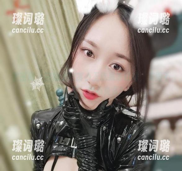 小玉吃果冻 微密圈 - 在线上欣赏小玉吃果冻红裙,美图不怕尖叫,我不负责!