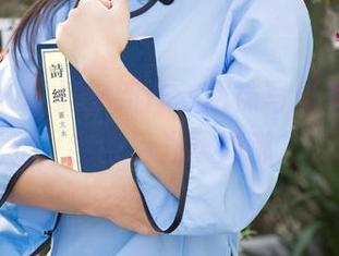 尤果网 – 李思宁新作：网袜写真集，都是那么优雅，我的目光飘到哪儿去了呢？