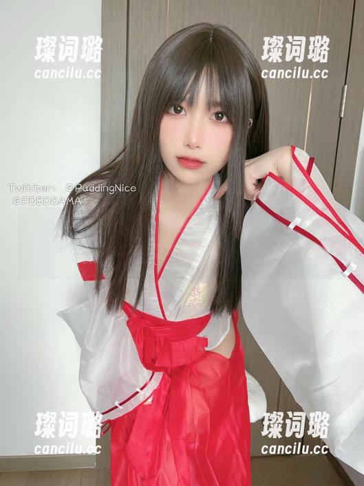 布丁大法 布丁大法的JK水手服合集,原图看了真是让人眼前一亮,还配的上这称号吗?