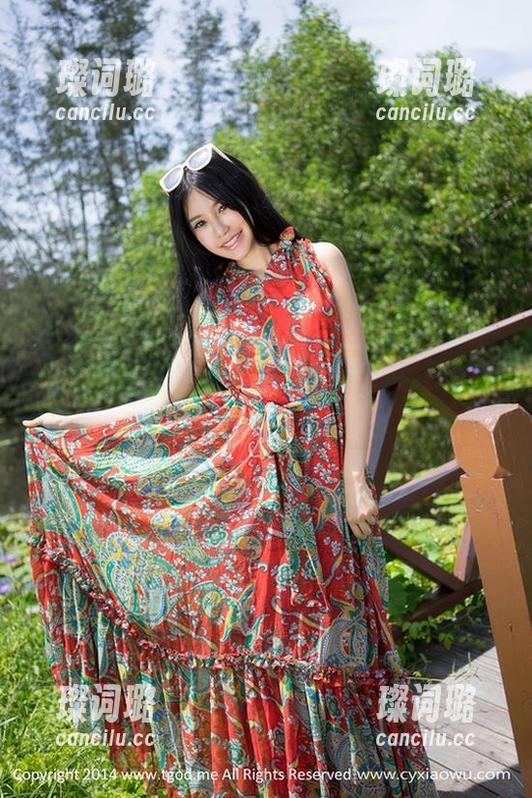 推女神-尤Una娜 推女神 - 尤Una娜的私拍合集:夏日没打伞的日子