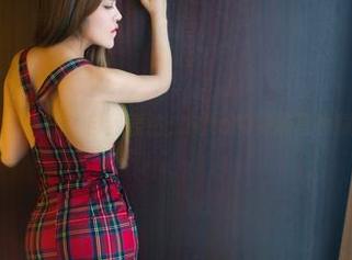 推女郎 – 千禧一代的自我表达，Rita的棉袜写真赋予袜子灵魂