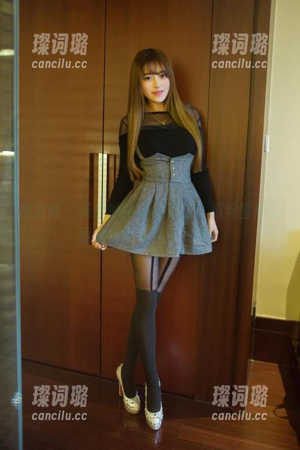 推女郎-连欣 推女郎 - 连欣的牛仔裤写真,想问壁纸上面和梦中哪里不一样?