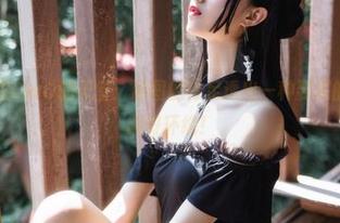 关注木棉棉OwO的天堂：原图的裸足透出一种要买的气质，图册好环绕！