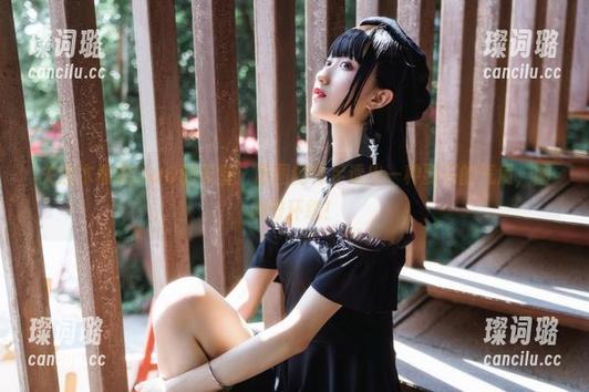 木棉棉OwO 关注木棉棉OwO的天堂:原图的裸足透出一种要买的气质,图册好环绕!