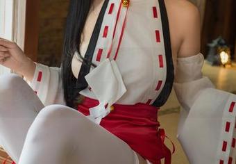 不只有夏天的校服！桜井宁宁把四季融合成免费合集，快来聊聊时光吧？