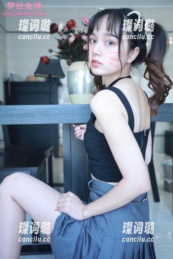 梦丝女神-雪馨 梦丝女神 - 欢迎来到雪馨的课后时光,轻松愉快的套图让人一见倾心!