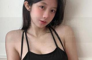 微密圈 – 海边写真全集，火龙果羊的自然流露，其中好玩的地方多得让人想追溯
