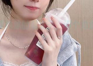 精选炸酱沐沐的黑太子，哪个角度最有戏？