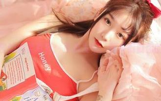 猫九酱的温柔写真：更新发布，快来戳戳你的心吧